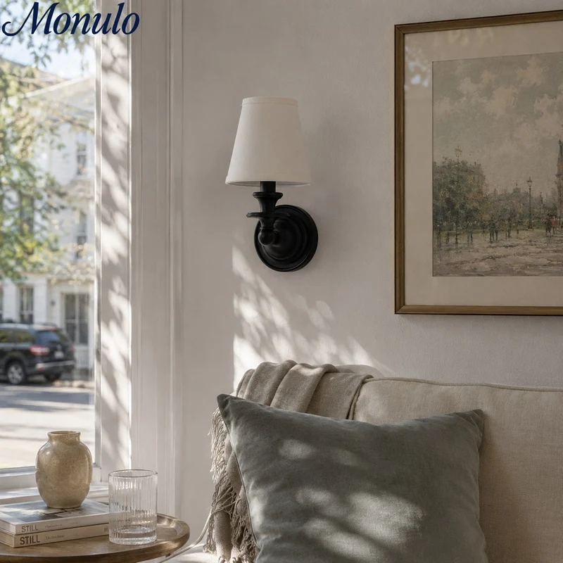 Wandlamp met stoffen kap en zwanenhalsarm – smeedijzeren armatuur met verstelbare leeslamp | Sansoti