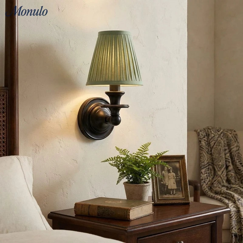 Wandlamp met stoffen kap en zwanenhalsarm – smeedijzeren armatuur met verstelbare leeslamp | Sansoti