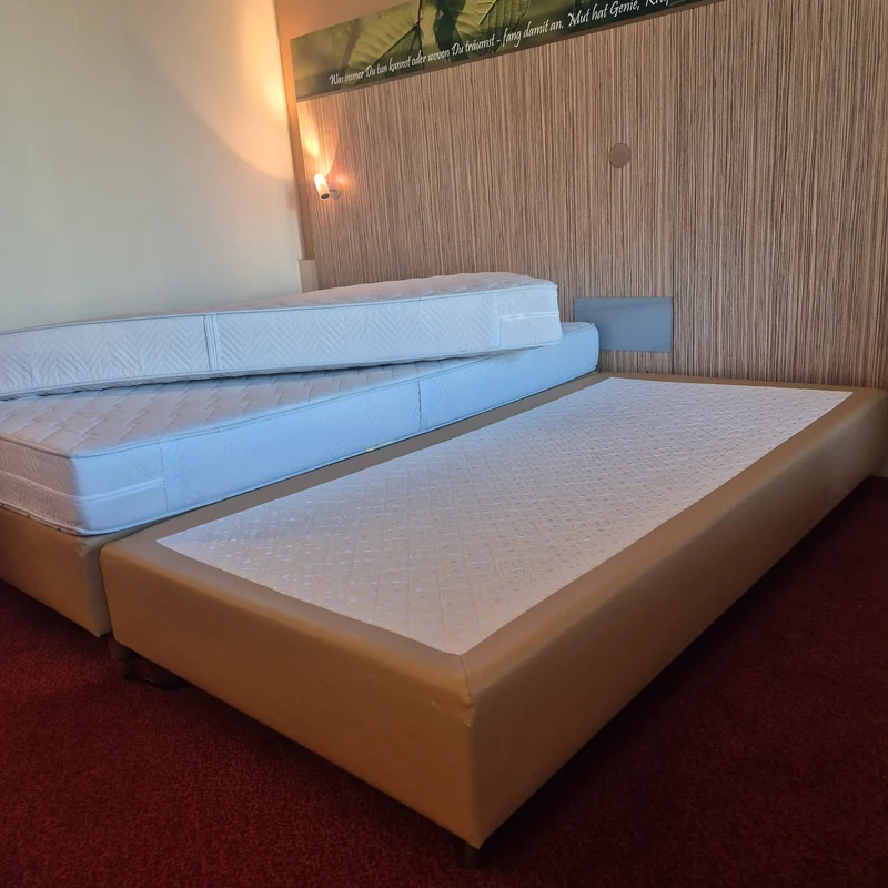 Boxspringbett mit Matratze 100x200 FBF Creme