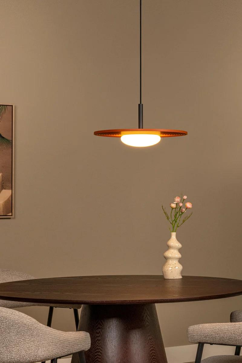 LED-Pendelleuchte Carmino mit Holzschirm höhenverstellbar Warmweiß