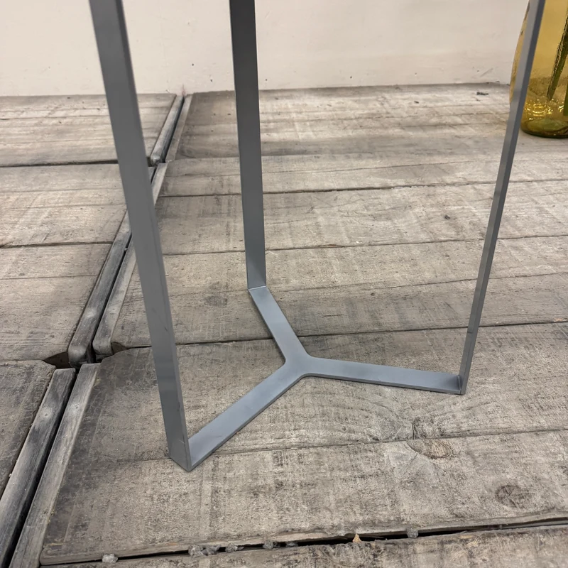 Designer Beistelltisch Rund Spiegelglas Silber Loungetisch Tisch Gebraucht