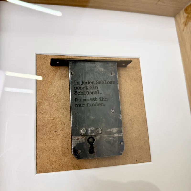 Thomas Klotz Designer 3D-Objektrahmen Wandbild Türschloss Deko