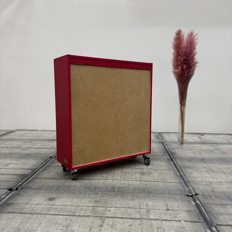 Thomas Klotz Upcycling Kommode Kaugummiautomat Kiefer Schrank Unikat
