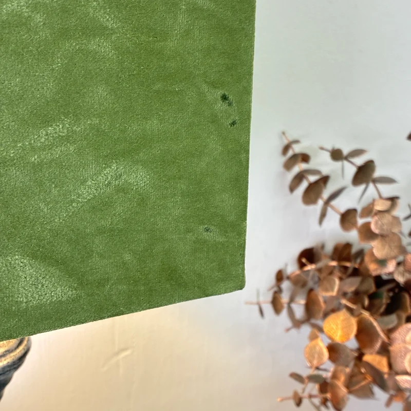 Thomas Klotz Thomas Klotz Upcycling Tischlampe Urnen-Fuß Silber & Grüner Samtschirm Unikat Lampe