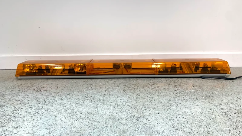 ECCO 60 Serie 4 Rotator-Lampen-Lichtleiste / 1524 mm