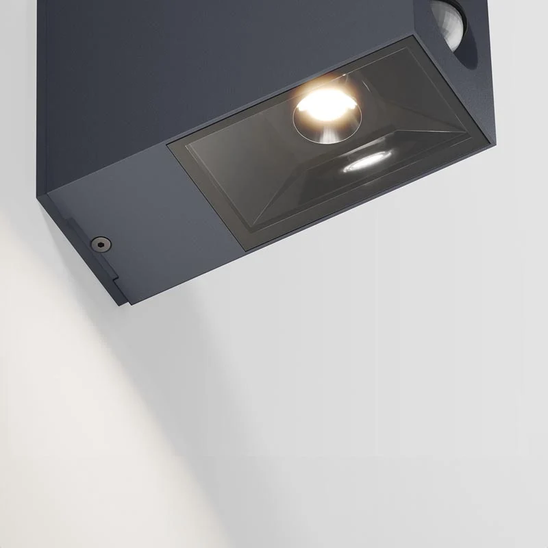IP44 - Wandleuchte eye control