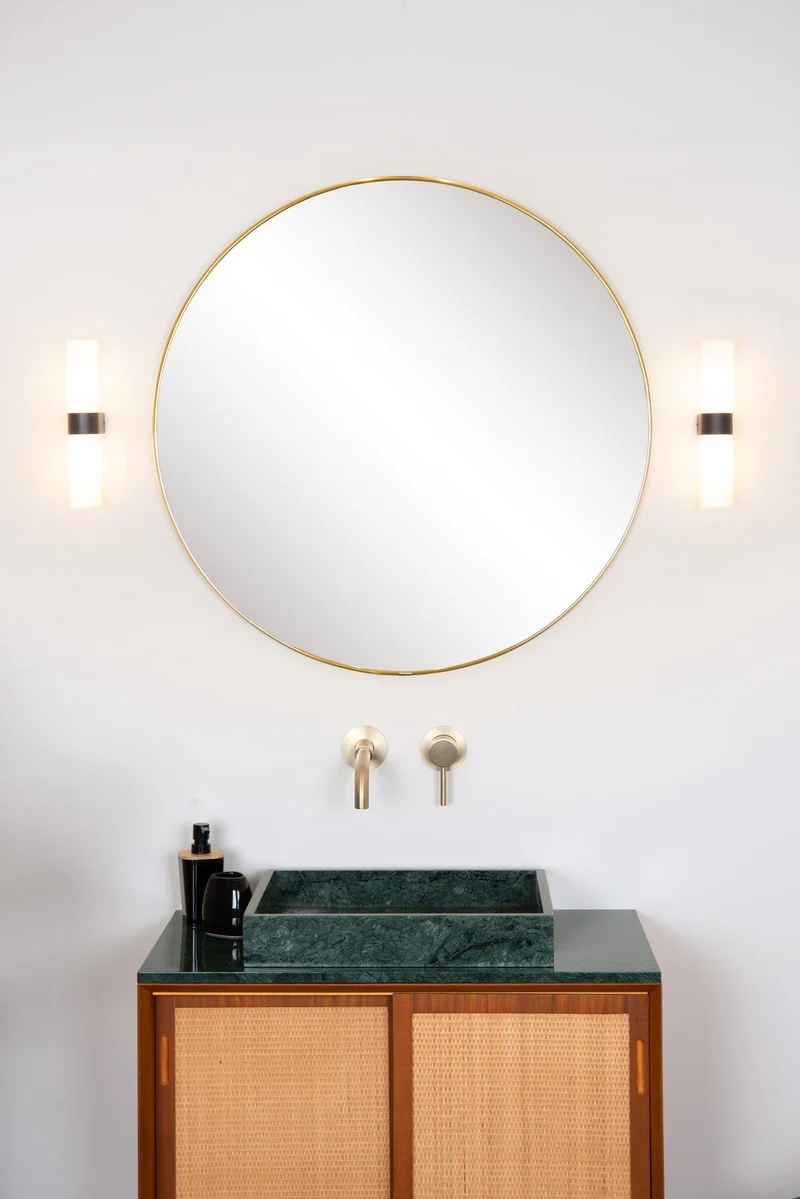 Badezimmer-Wandleuchte Jesse 2-flammig IP44 Glas Schwarz