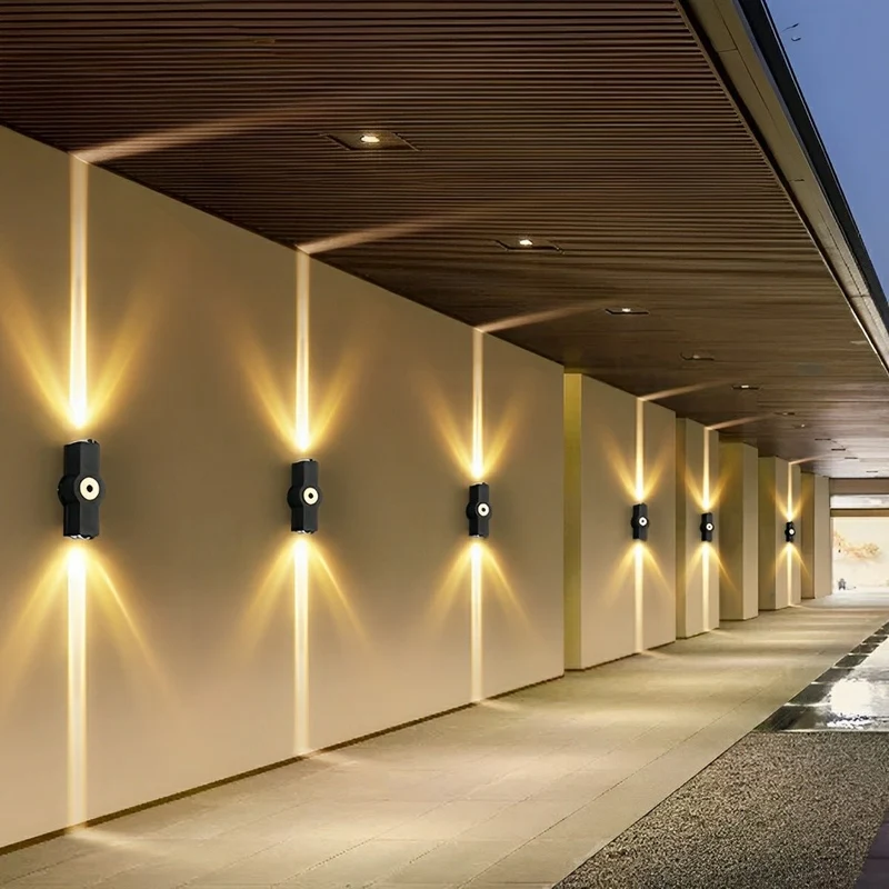 LED Buitenwandlamp Zwart Verstelbaar Meerdere Spots Waterdicht IP65 Tuinverlichting Moderne Gevellamp Buitenverlichting | Sansoti