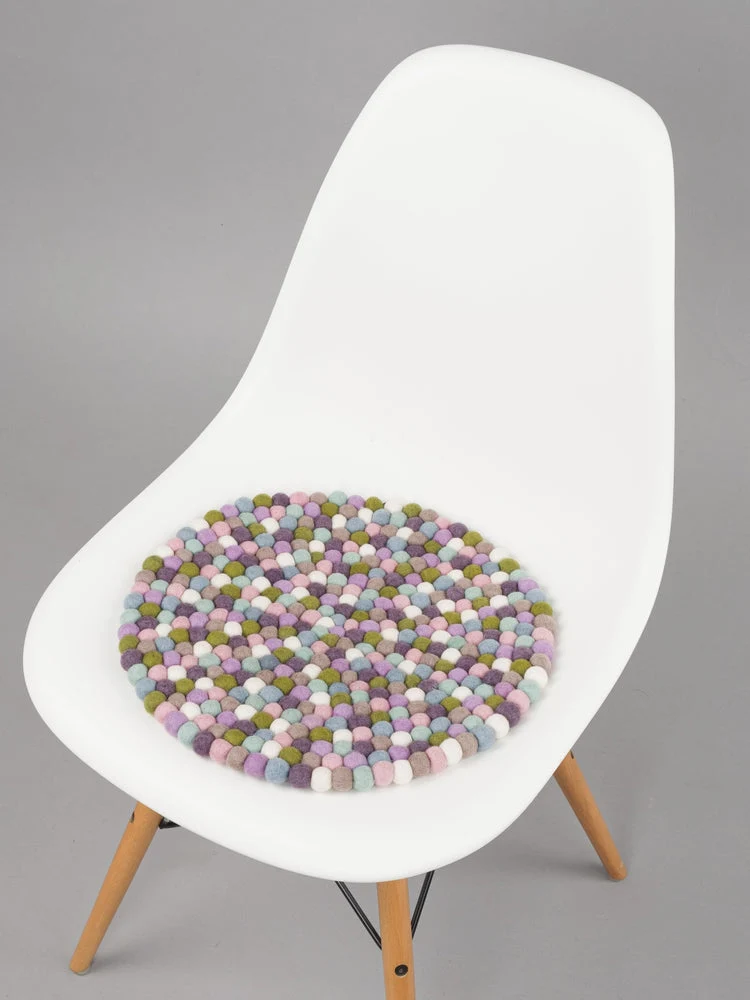 Filzkugel Sitzauflage Greta Rund Multi-Pastell|von myfelt|Ø36cm