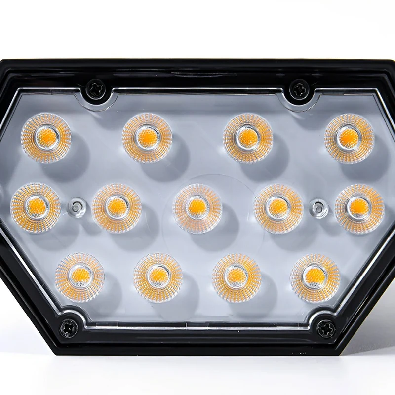 Verstelbare Solar LED Tuinspot Waterdicht IP68 Zwart Buitenverlichting Boomspot Grondspot Tuin Accent | Sansoti