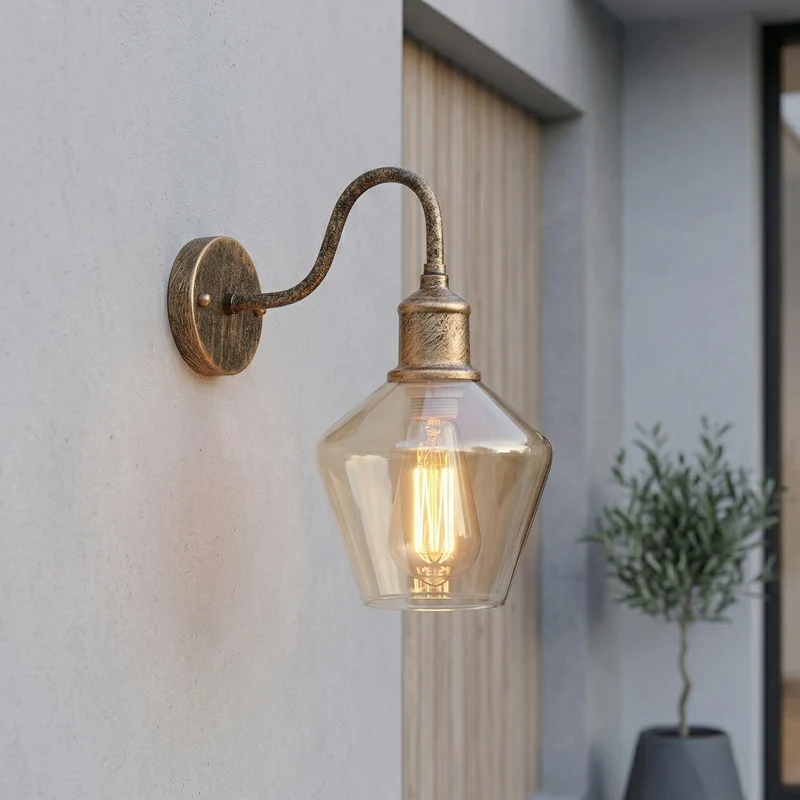 Wandleuchte im Vintage-Industriestil aus Kupfer mit bernsteinfarbenem Glas, E27~3677