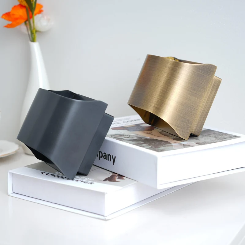 Wandlamp Messing G9 Fitting Scandinavisch Design Zwart of Goudkleur voor Hal Woonkamer Slaapkamer Stijlvol | Sansoti