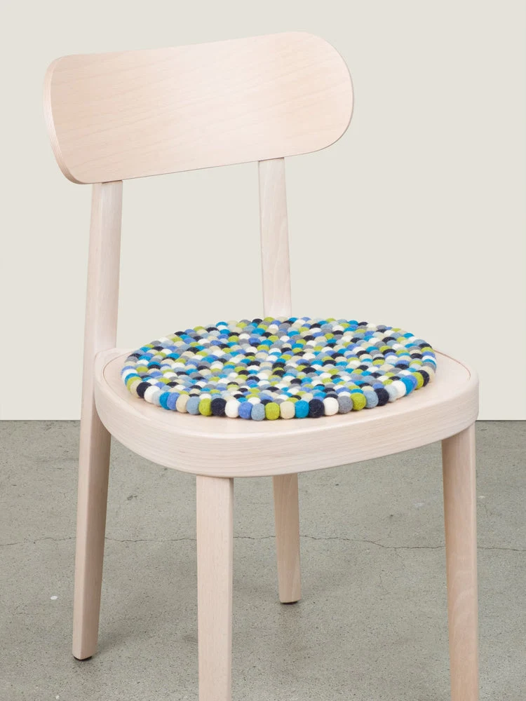 Filzkugel Sitzauflage Fritz Rund|Multi-Blau|von myfelt|Ø36cm