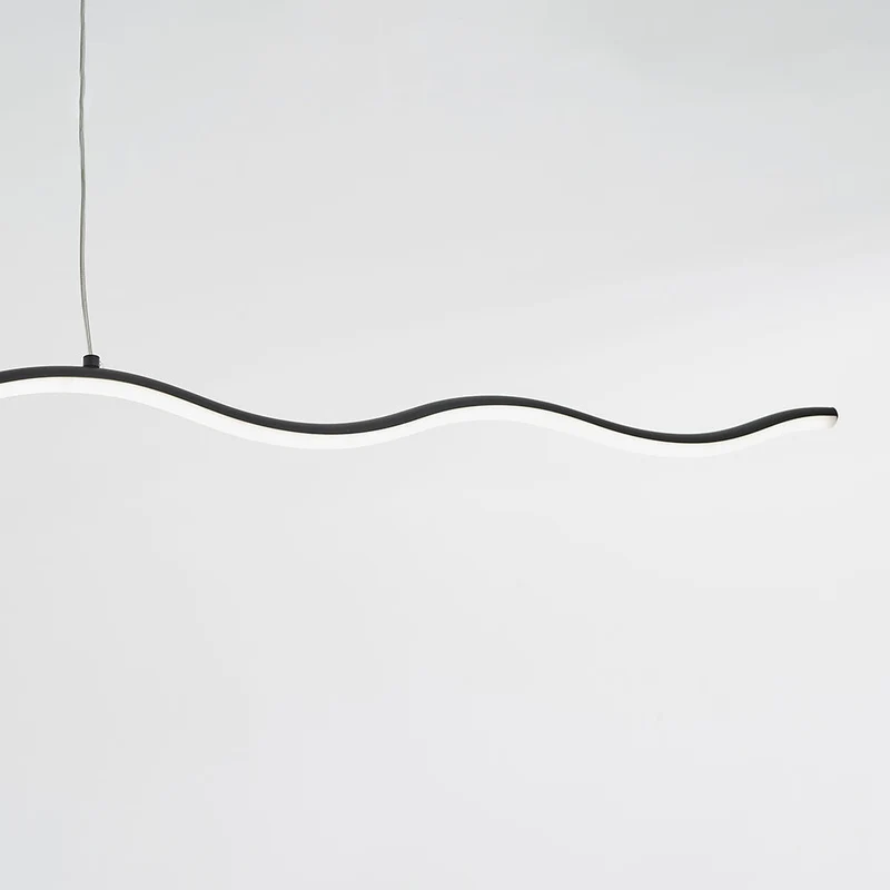 Lineaire LED Hanglamp Golf Metaal Zwart Wit Modern Dimbaar 80-120cm Woonkamer Eetkamer Slaapkamer Verlichting | Sansoti
