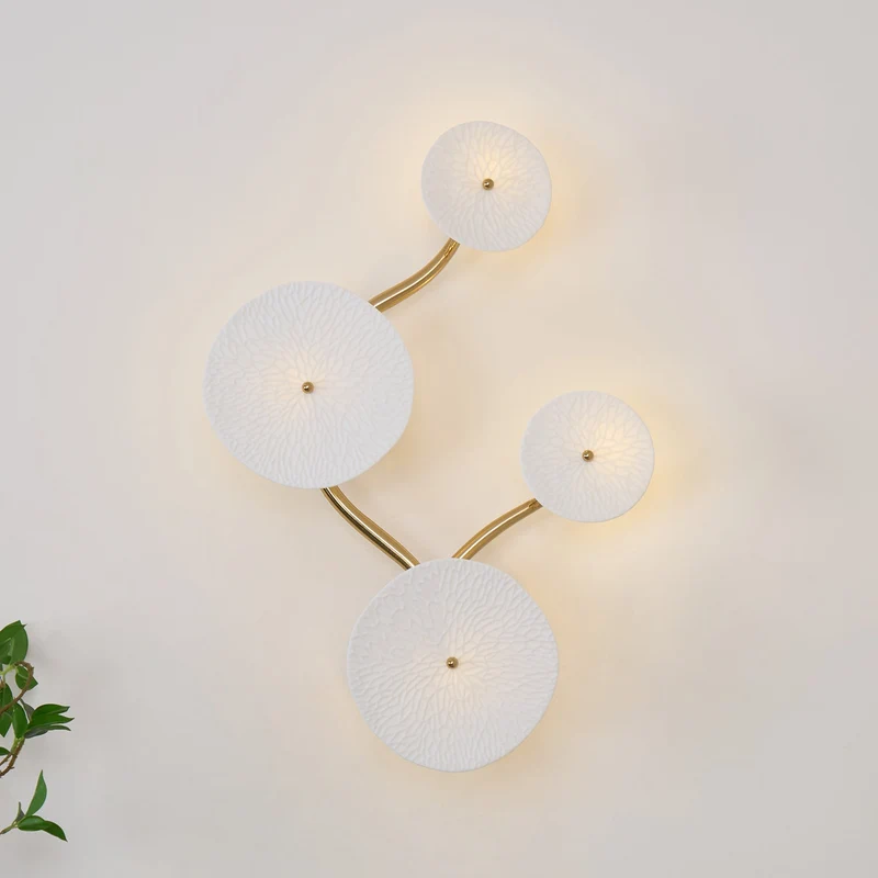Keramische Bloembladwandlamp Metalen Accent Sculptuur Warm Licht Interieur Kunstverlichting Decoratief | Sansoti