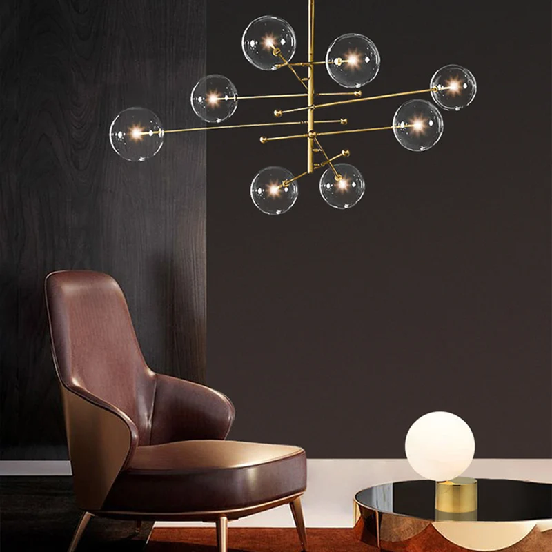 Goudkleurige Hanglamp met Glazen Bolkappen LED 6 of 8 Lichtpunten Metaal Modern Design Eetkamer Woonkamer | Sansoti