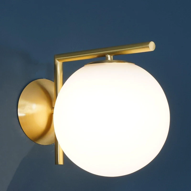 Wandlamp Geblazen Glas Opaline Bol Minimalistische Verlichting Zwart Goud Scandinavisch Design Sfeerlicht | Sansoti