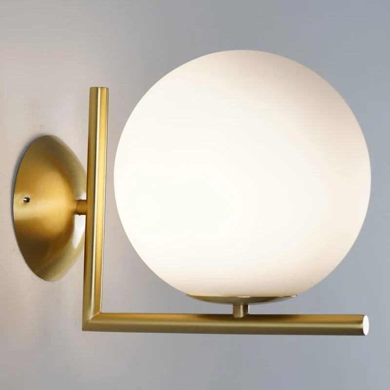 Wandlamp Geblazen Glas Opaline Bol Minimalistische Verlichting Zwart Goud Scandinavisch Design Sfeerlicht | Sansoti