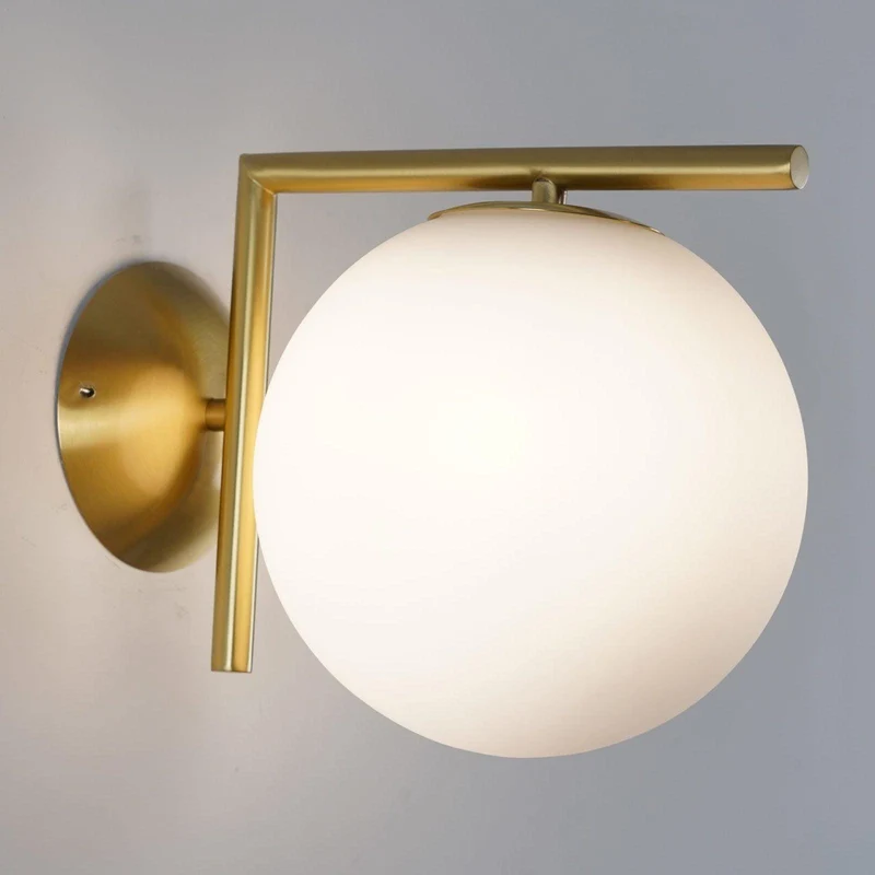 Wandlamp Geblazen Glas Opaline Bol Minimalistische Verlichting Zwart Goud Scandinavisch Design Sfeerlicht | Sansoti
