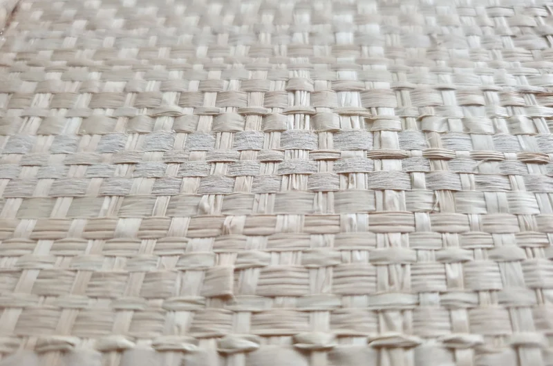 Casa Padrino Luxus Wanddekoration Naturfarben 75 x 4 x H. 122 cm - Wandrelief Erik aus Palmengeflecht mit Rahmen aus Eichenfurnier - Luxus Deko Accessoires