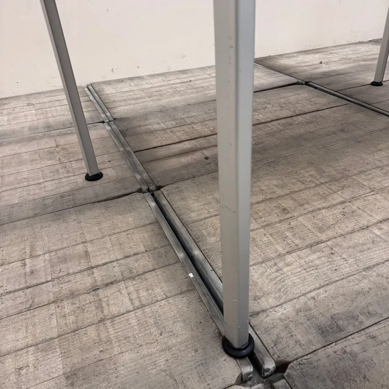 Schreibtisch Weiß Holz Metall Mit Blende Tisch 180x90 Gebraucht