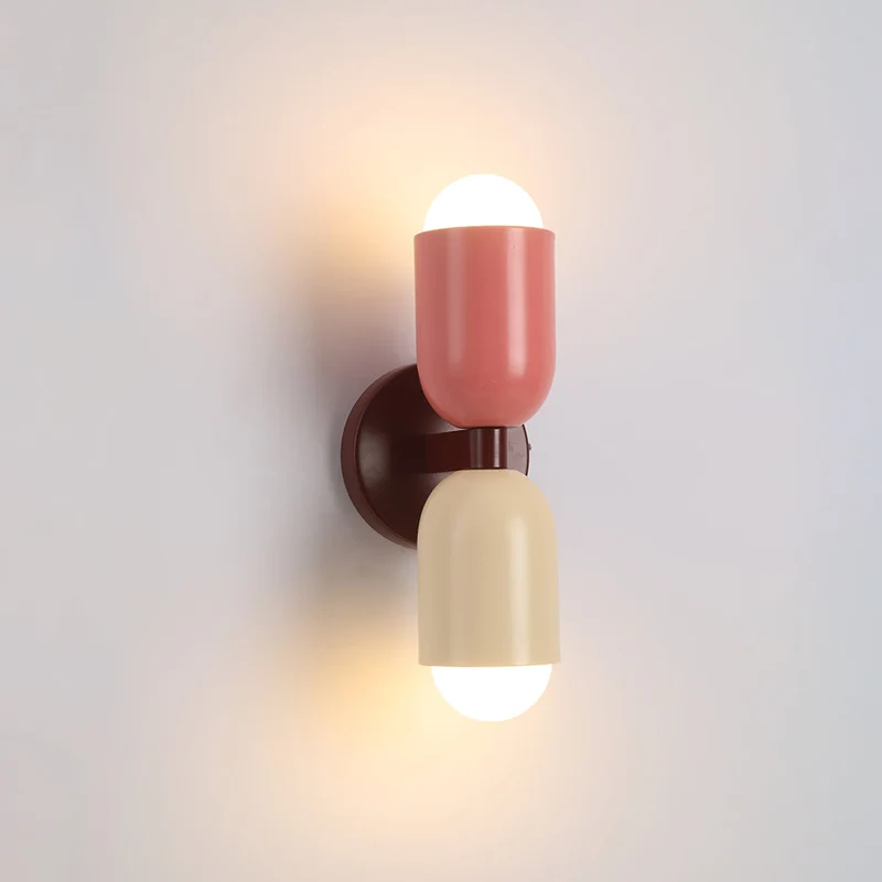 Moderne Metalen Wandlamp LED Duo met Kleurrijk Gepoedercoat Ontwerp voor Slaapkamer en Sfeervolle Woonkamer | Sansoti