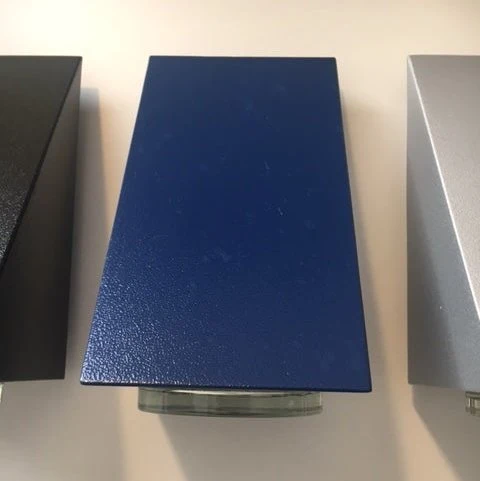 Artemide - Halogenstrahler Serie I RAL 5003 blau (Ausstellungsware)