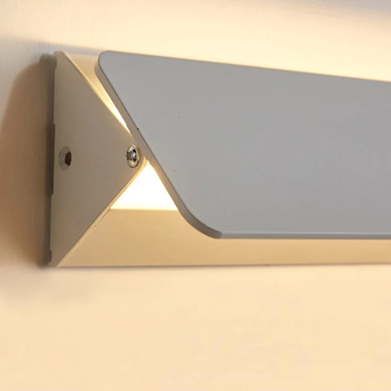 Verstelbare LED Wandlamp Metaal Wit Binnen Modern Design voor Woonkamer Eetkamer Hal Verlichtingsarmatuur | Sansoti