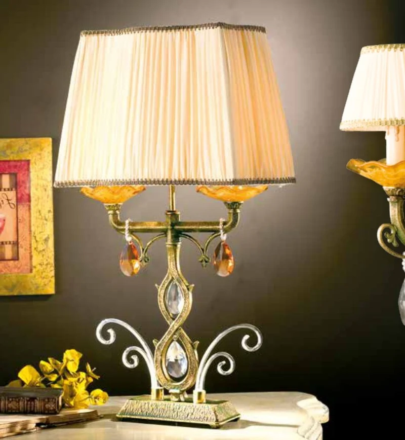 Casa Padrino Barock Tischleuchte Kupfermessing B. 40 x T. 30 x H. 65 cm 2-flammig - Handgefertigte Leuchte aus Italien - Barock Leuchten
