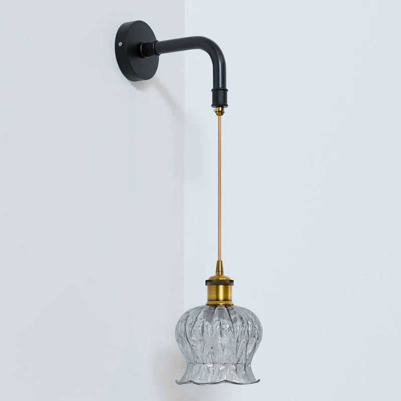Moderne Wandlampe aus geripptem Glas | E27 Fassung ~3488
