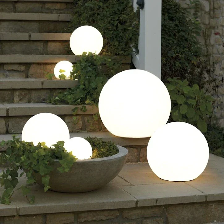 Bol Tuinlamp LED op Zonne-energie Sfeerverlichting Tuin Terras Waterdicht met Afstandsbediening 16 Kleuren | Sansoti