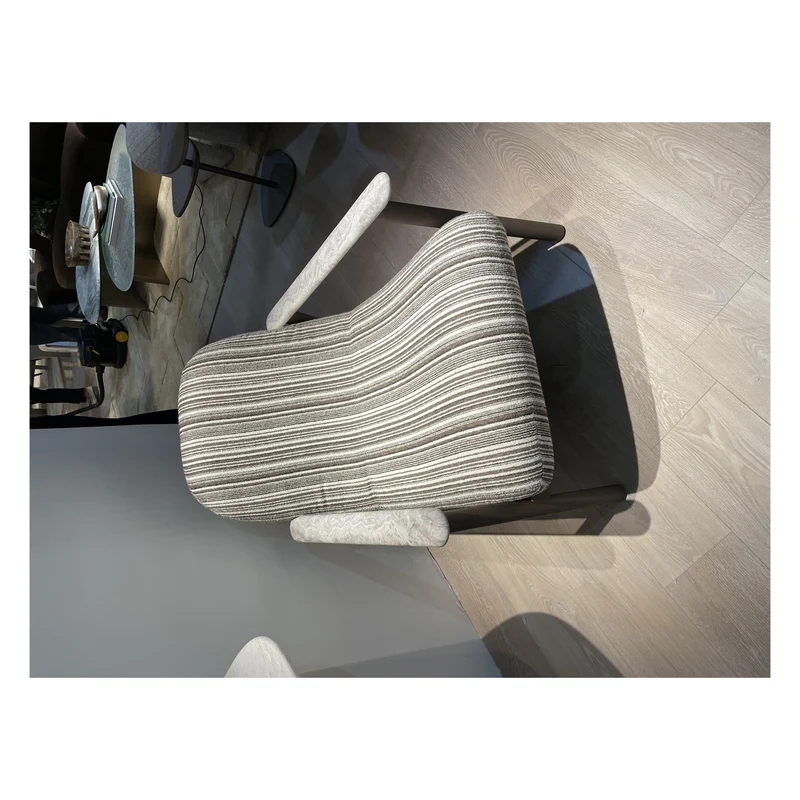 Casa Padrino Luxus Sessel Silbergrau / Grau 74 x 85 x H. 80 cm - Sessel mit Stoffbezug - Moderne Wohnzimmer Möbel - Luxus Qualität