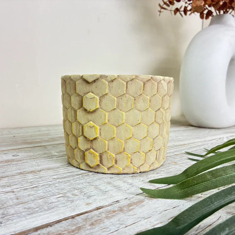 PTMD Keramik Übertopf 14cm Blumentopf Wabenmuster Gelb Creme Gebraucht