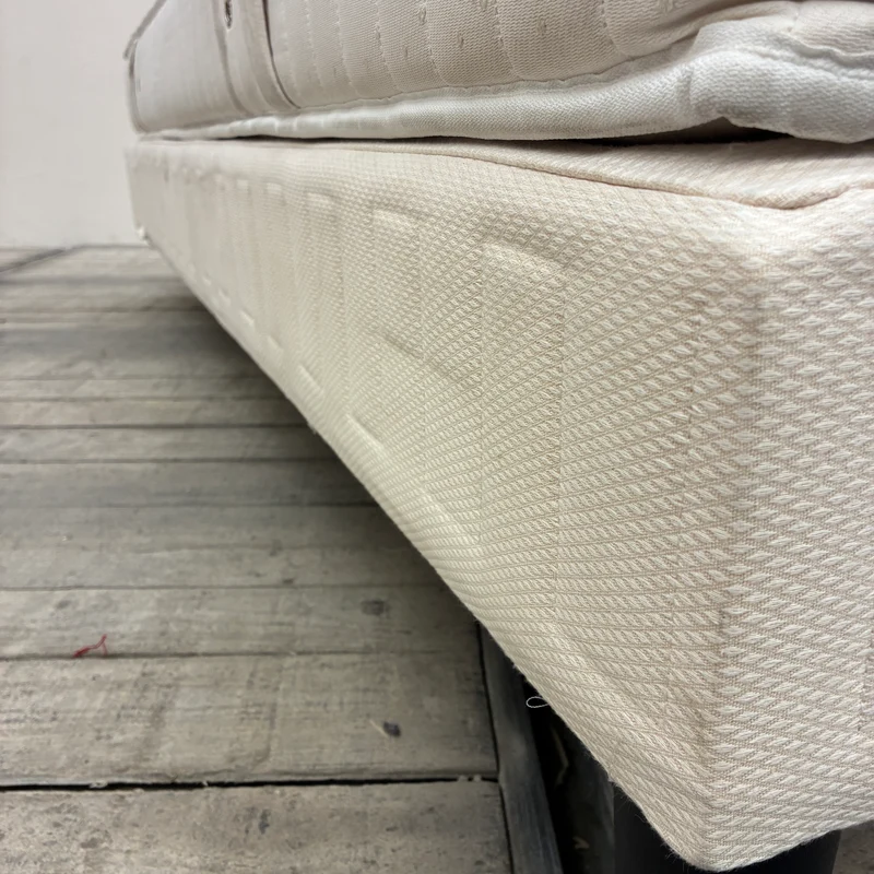 Boxspringbett inklusive Matratze 150x200 Polsterbett Creme Gebraucht