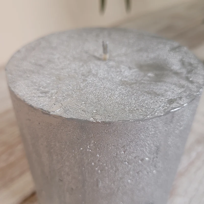 PTMD Stumpenkerze Silber Struktur Rustikal Kerze Deko 10cm