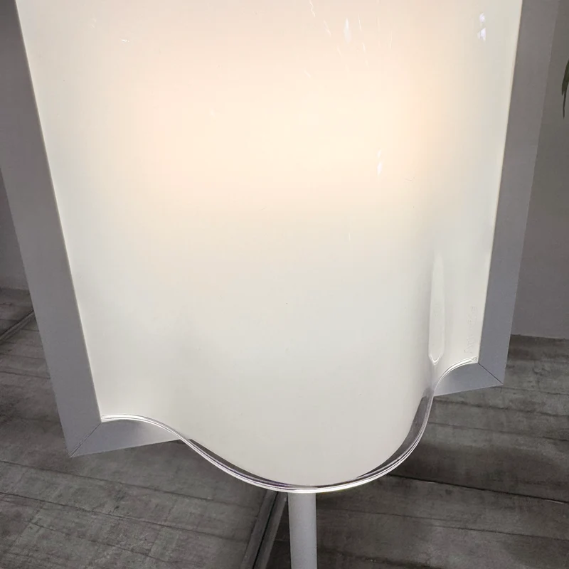 Artemide Sofocle Stehlampe Weiß Metall Designer Lampe Gebraucht