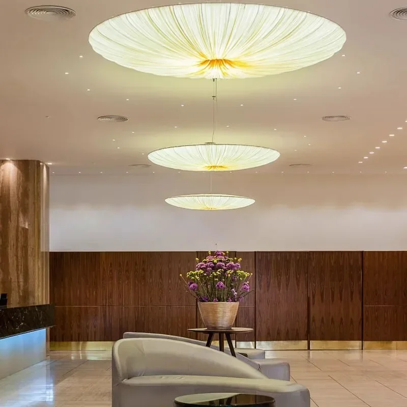 Geplooide Kroonluchter met Parasol-Design – Stoffen Hanglamp voor Eetkamer Woonkamer en Slaapkamer Sfeer | Sansoti