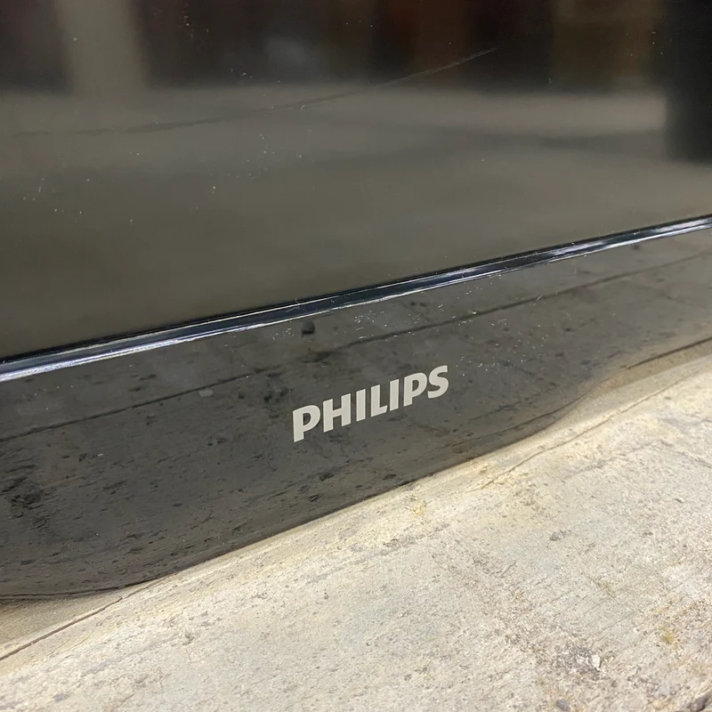Philips 32PFL3606H/58 Fernseher Schwarz LCD Wand TV Gebraucht