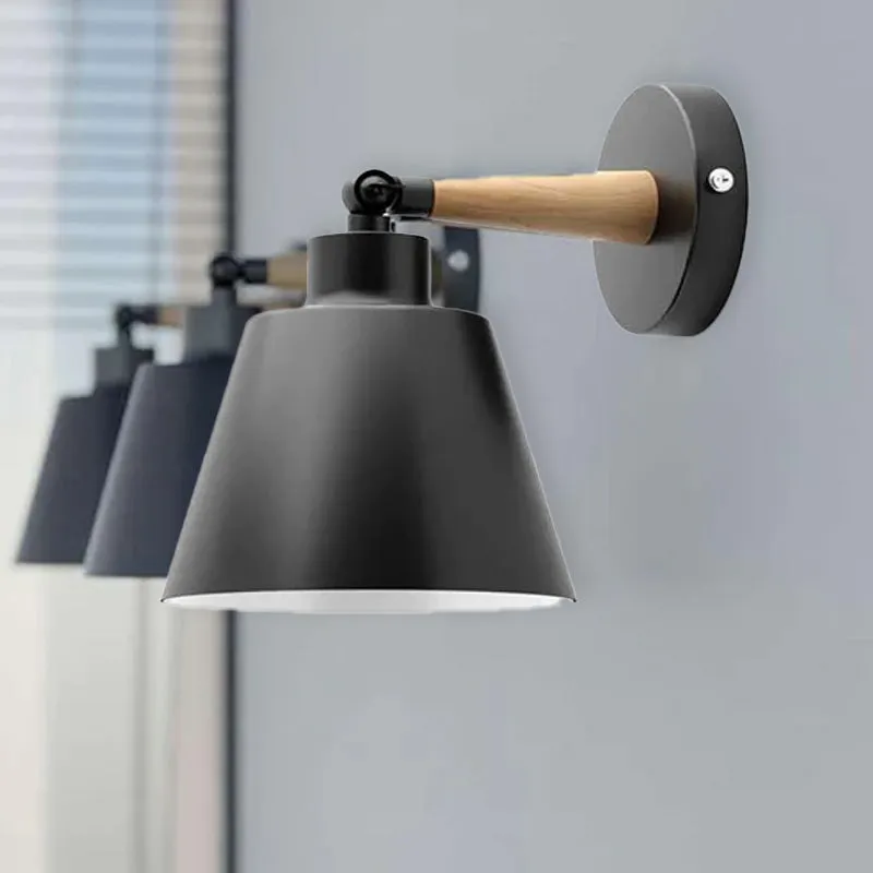 Moderne Wandleuchte aus Metall und Holz | um 180° Drehbar~3443