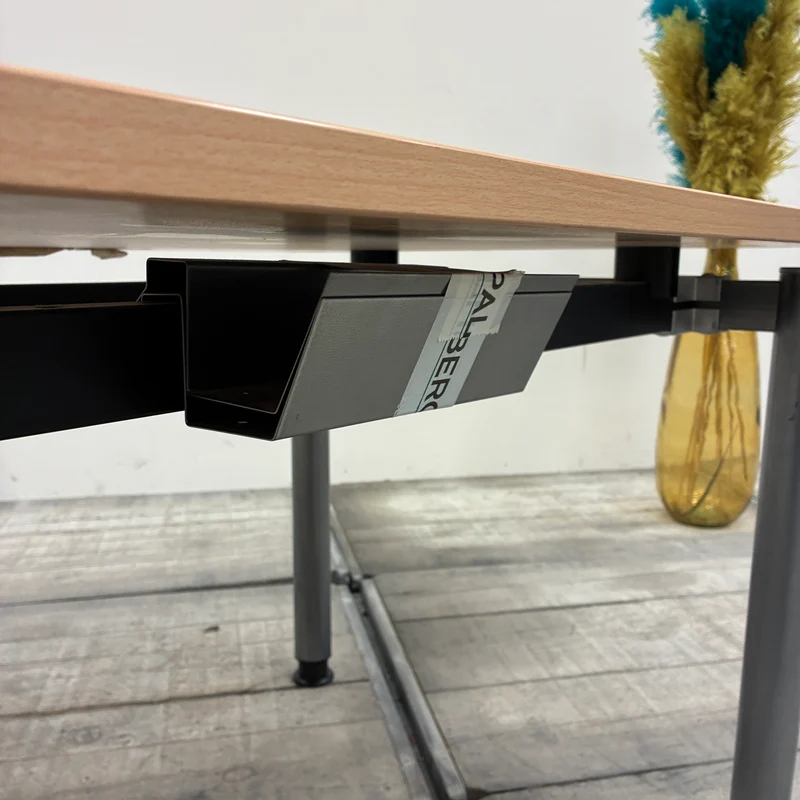 Schreibtisch Buche Hell Holz Metall Mit Kabelkanal Tisch Gebraucht