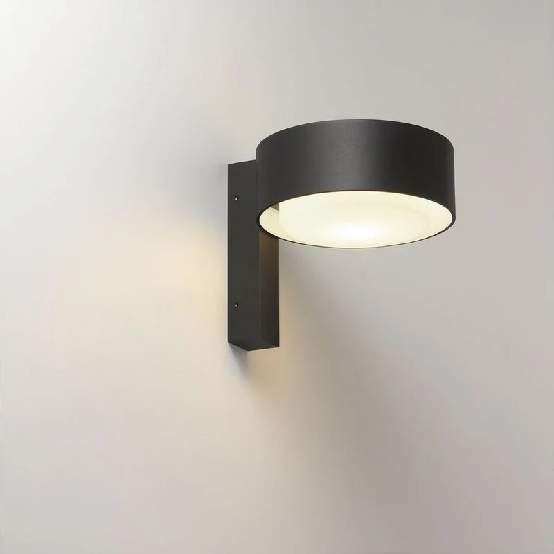 Marset - Wandleuchte Plaff-on! A schwarz 2700K IP65
