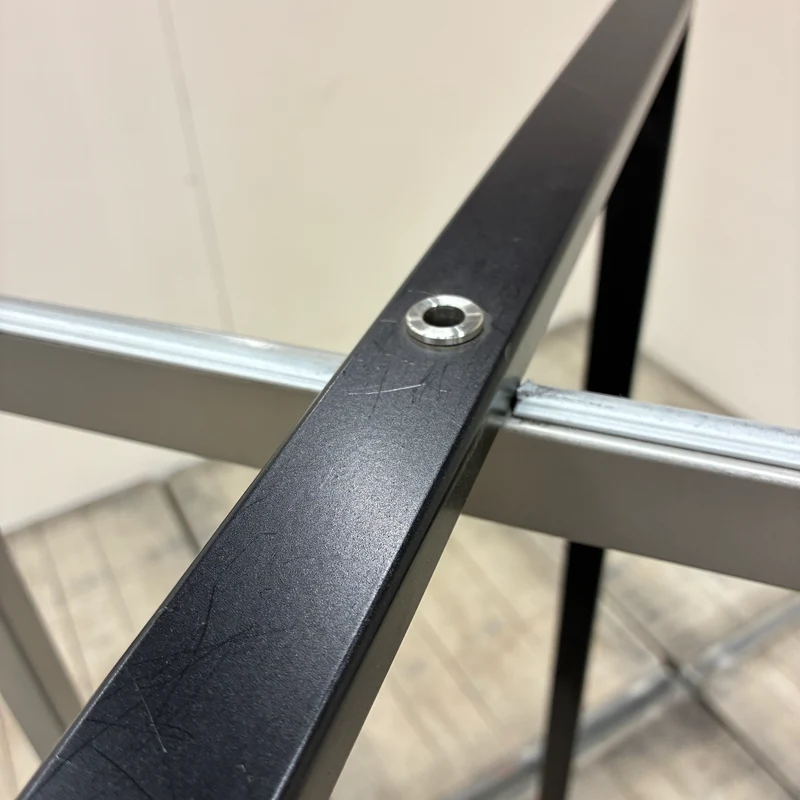Kleiderständer Design-Ständer Metall Schwarz Silber modern Gebraucht
