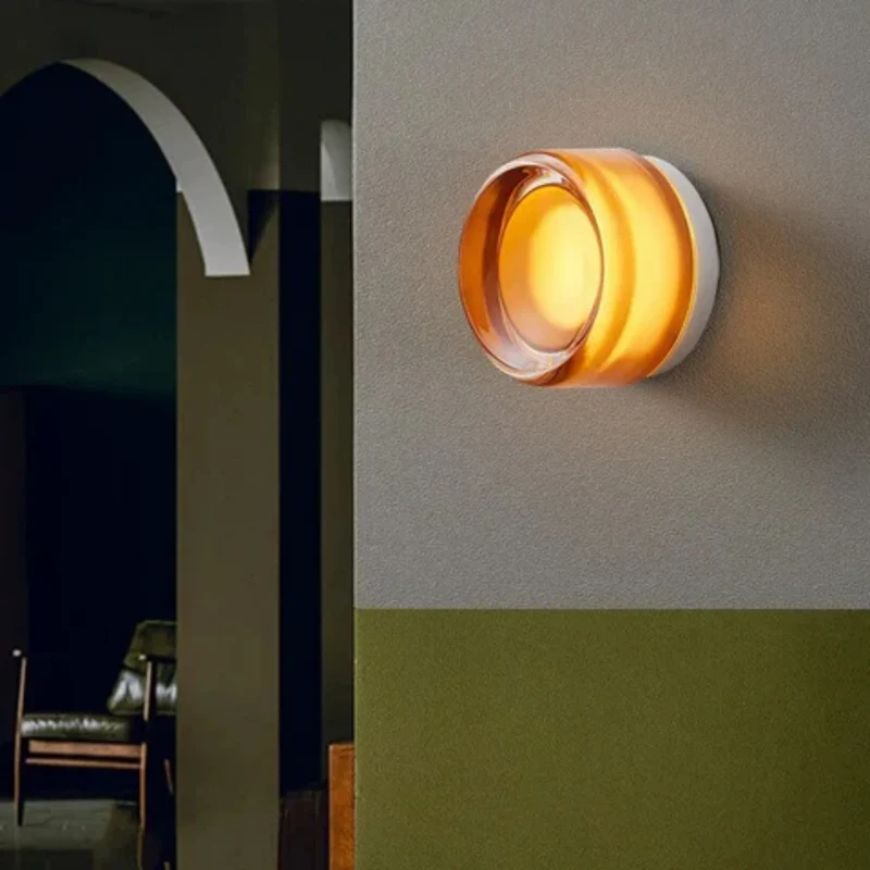 Glazen Wandlamp met IJzeren Armatuur – Scandinavische Stijl voor Sfeervolle Verlichting in Woonkamer en Slaapkamer | Sansoti