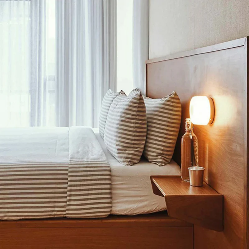 Glazen Wandlamp met IJzeren Armatuur – Scandinavische Stijl voor Sfeervolle Verlichting in Woonkamer en Slaapkamer | Sansoti