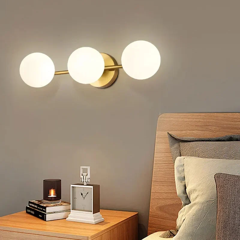 Glazen Bol Wandlamp Metaal Goud Zwart Warm Licht Slaapkamer Gang Woonkamer Scandinavisch Design Sfeerverlichting | Sansoti