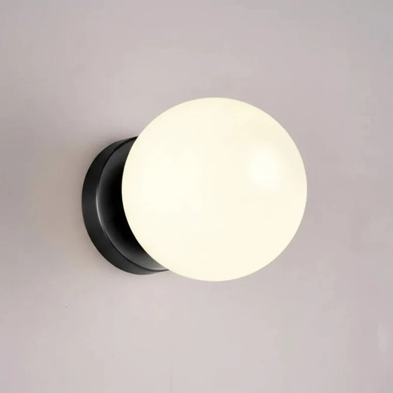 Glazen Bol Wandlamp Metaal Goud Zwart Warm Licht Slaapkamer Gang Woonkamer Scandinavisch Design Sfeerverlichting | Sansoti