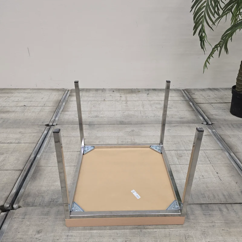 IKEA Klubbo Beistelltisch Buche Holz Quadratisch mit Metallgestell Tisch Gebraucht