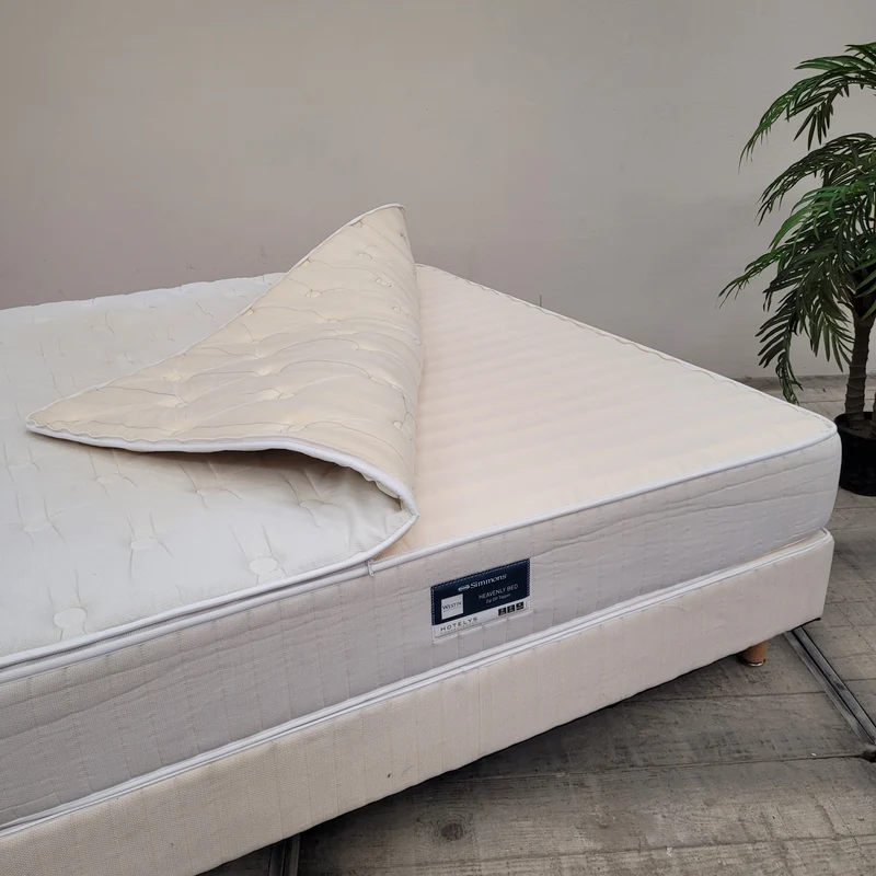Simmons Heavenly Boxspringbett 180x200 inkl Matratze & Topper Bett Gebraucht