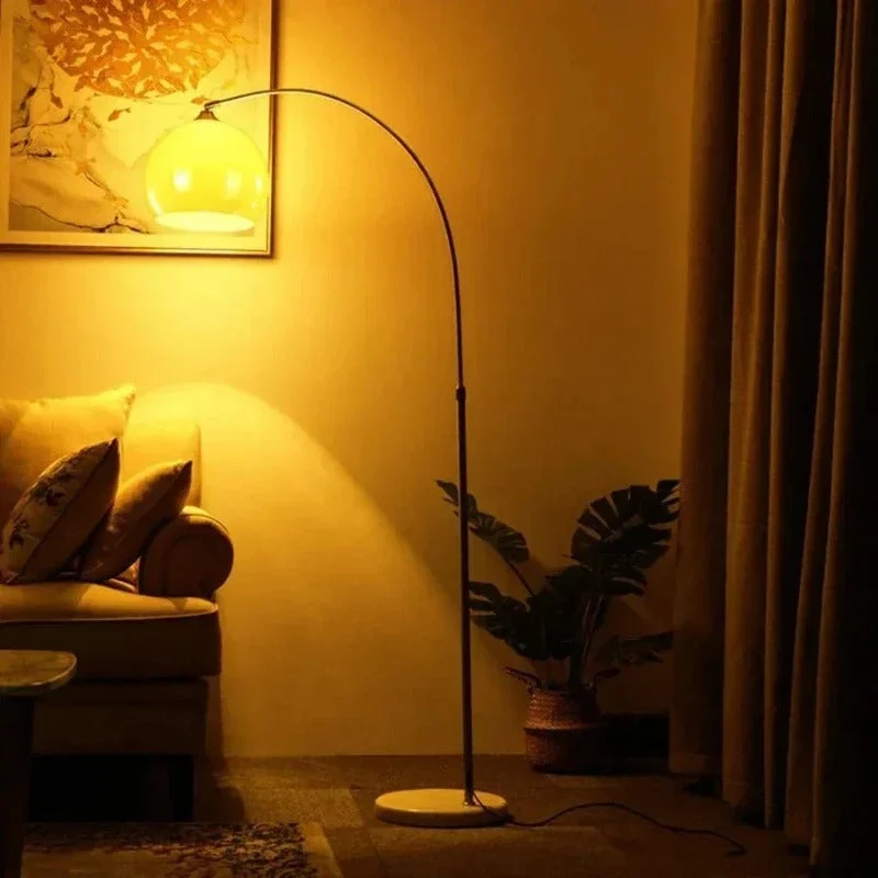 Minimalistische Vloerlamp met Opwaartse Lichtval – Sculptuurontwerp met Zachte Gloed voor Woonruimte | Sansoti