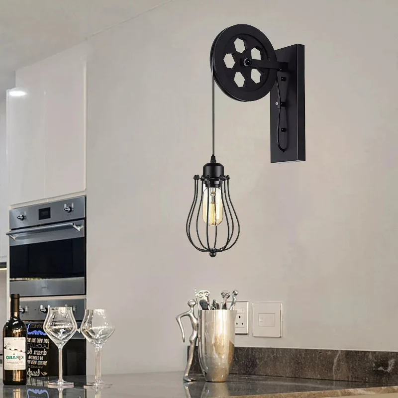 Vintage Wandlampe mit Riemenscheibe & Käfig-Schirm ~3171